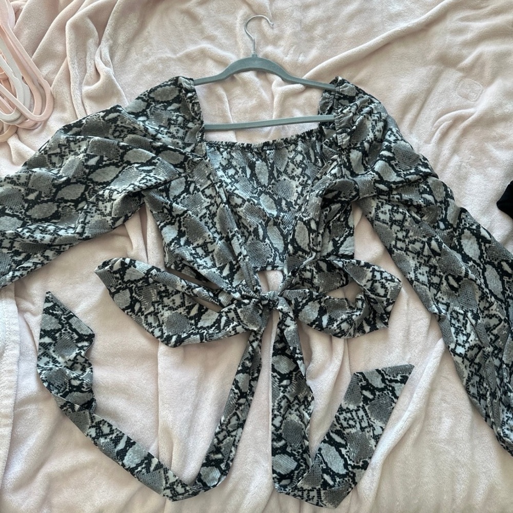 Women’s crop top